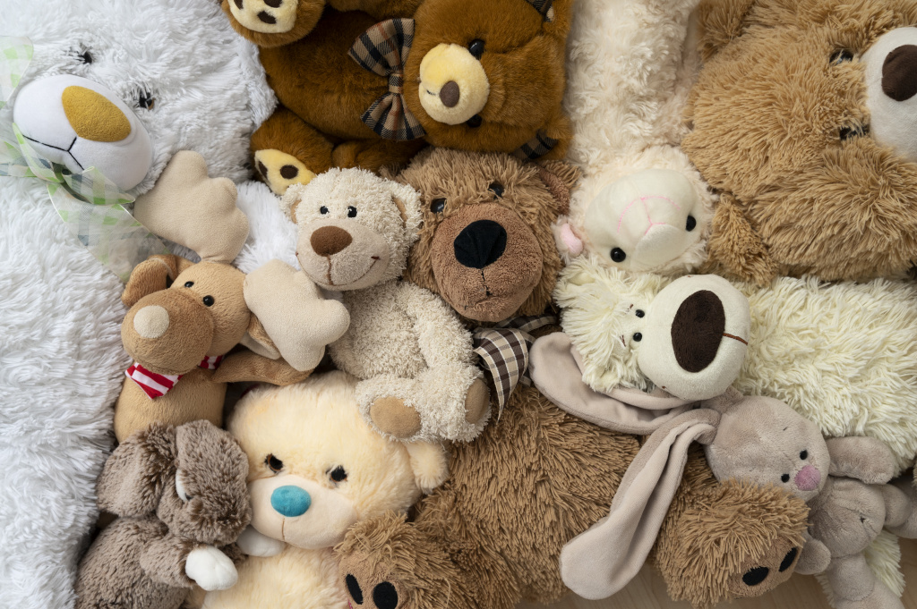 fluffy-toy-texture-close-up.jpg